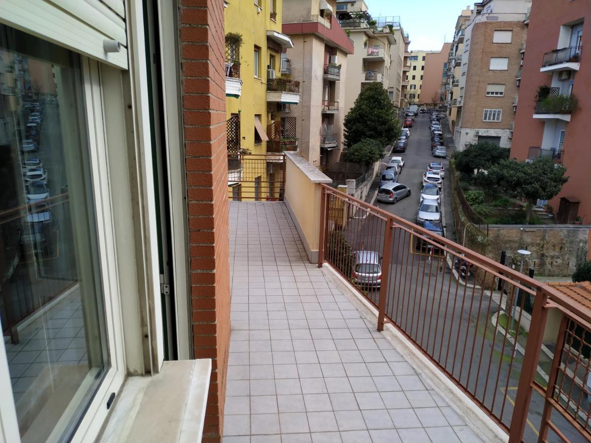 روما B&B Claudia A Monteverde المظهر الخارجي الصورة